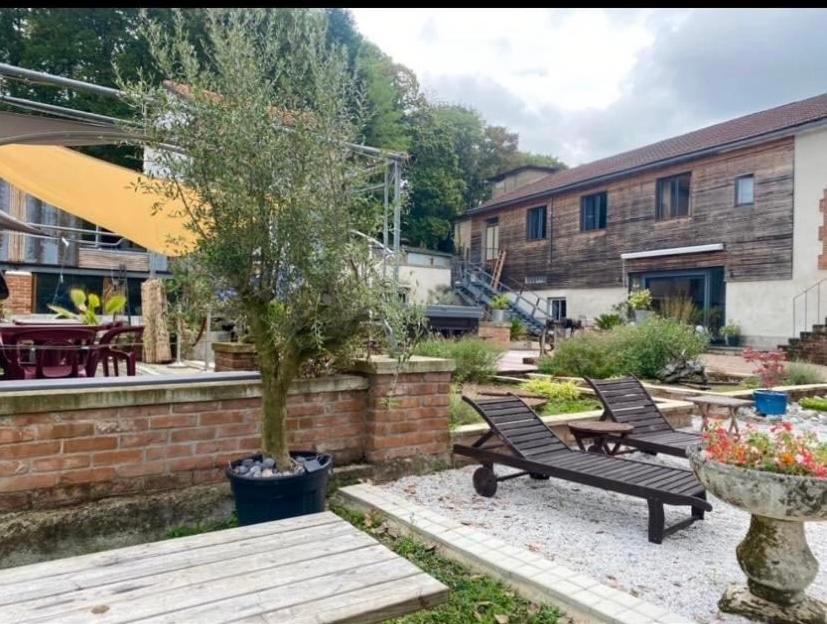 Moon River Chambre D'Hote Saint-Junien Exterior photo